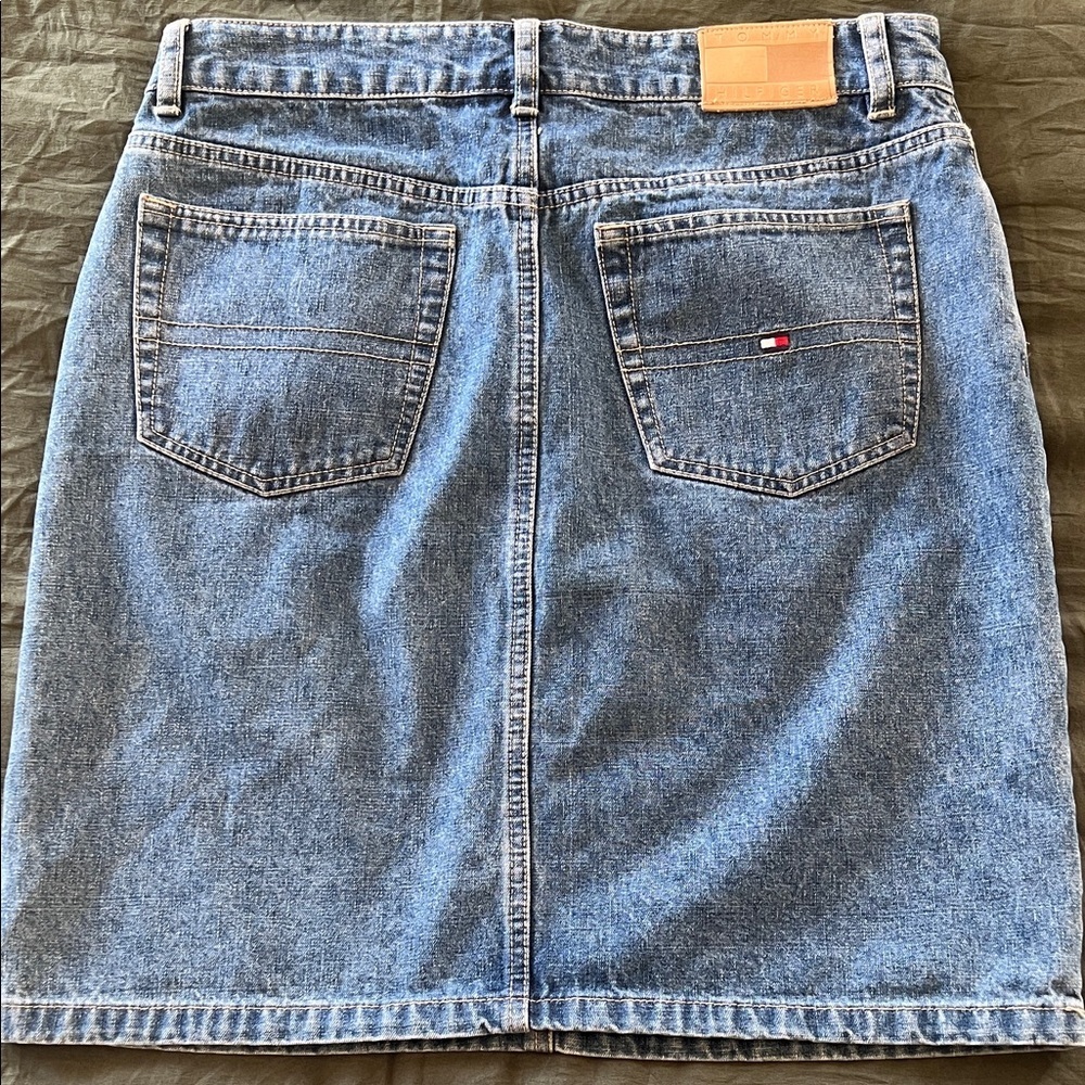 Tommy Hilfiger Light Blue Denim Mini Skirt vintage - Picture 3 of 5
